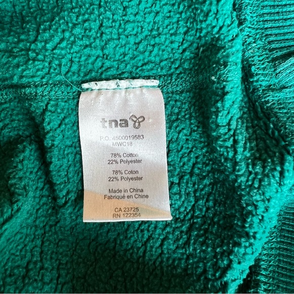 TNA Brill premium Fleece Hoodie - Picture 3 of 10